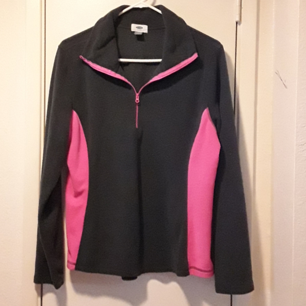 Pullover top